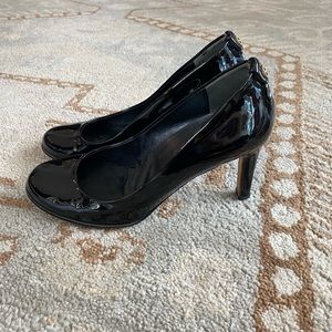 Vintage Gucci Heels - size 38.5